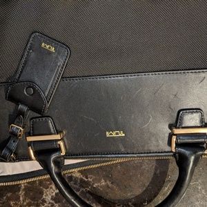 Tumi Bags - Tumi Larkin travel bag Tumi Bags - Tumi Larkin travel bag